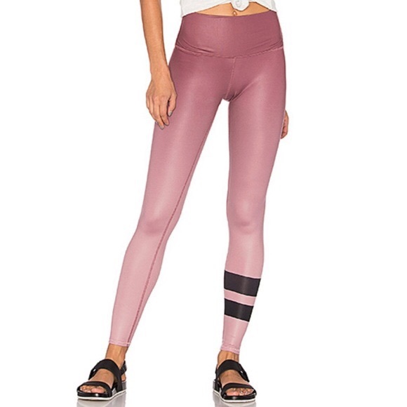 ALO Yoga Pants - ALO yoga gradient striped leg leggings size small